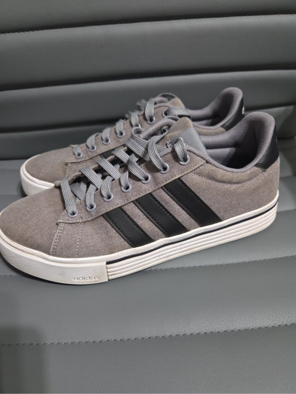 Adidas Daily 4.0 Casual Athletic Shoes IF4493 Gray Black White Men's Size 7.5